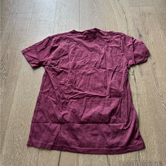 Into the Am basic tee - Picture 4 of 5